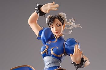 Amazon | 春麗 (ノンスケールPVC塗装済み完成品） | フィギュア