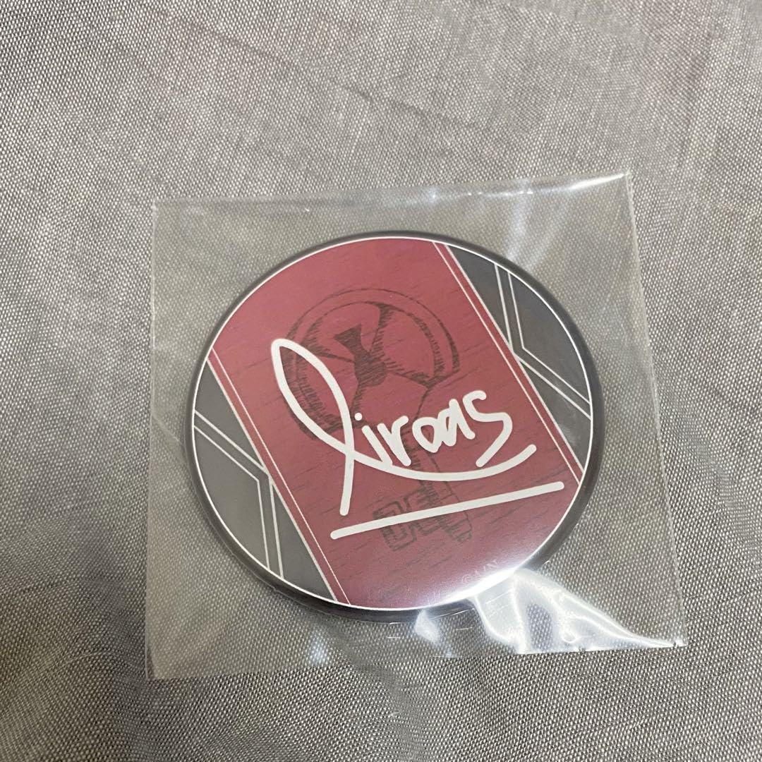 Amazon.co.jp: ローレン・イロアス 誕生日グッズ 2022 サイン缶バッジ