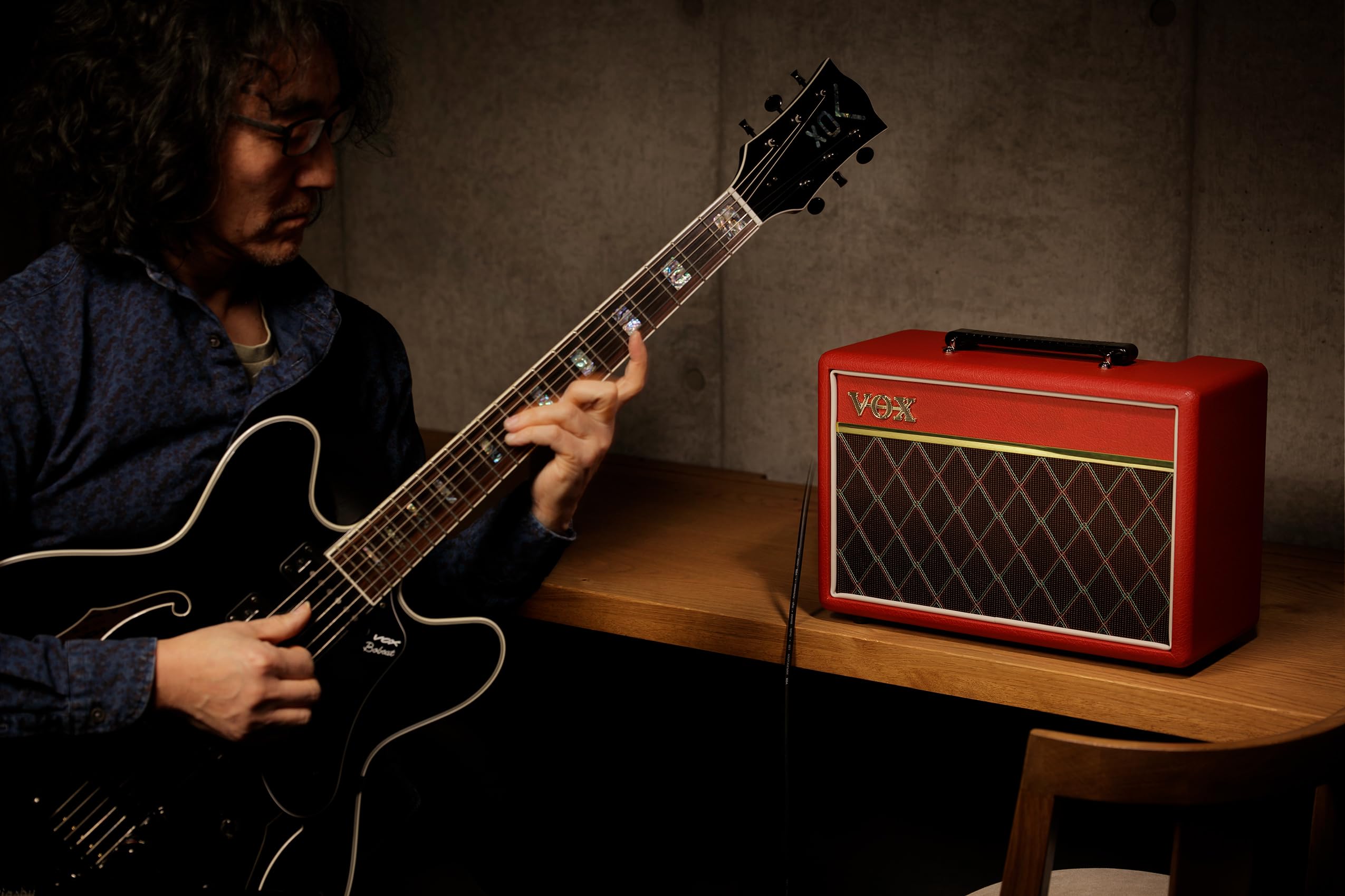 Amazon | VOX ヴォックス 10W コンパクト・ギター・アンプ Pathfinder