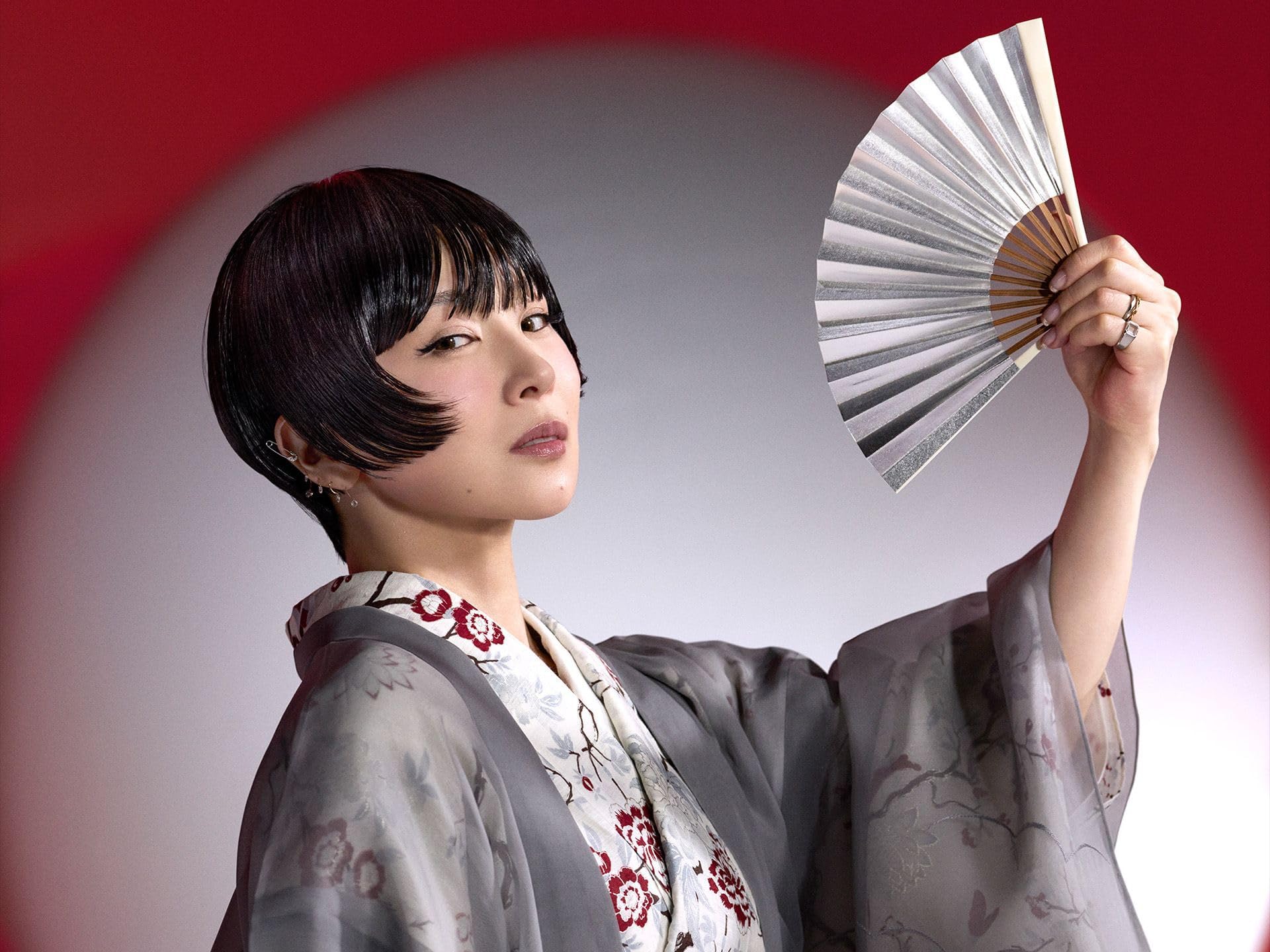 椎名林檎 & 新しい学校のリーダーズのドラ1独走からの楽曲ドラ1独走