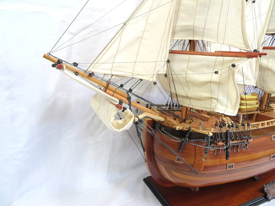 Amazon | 38インチ HMS エンデバー ジェームズ クック 帆船模型 完成品