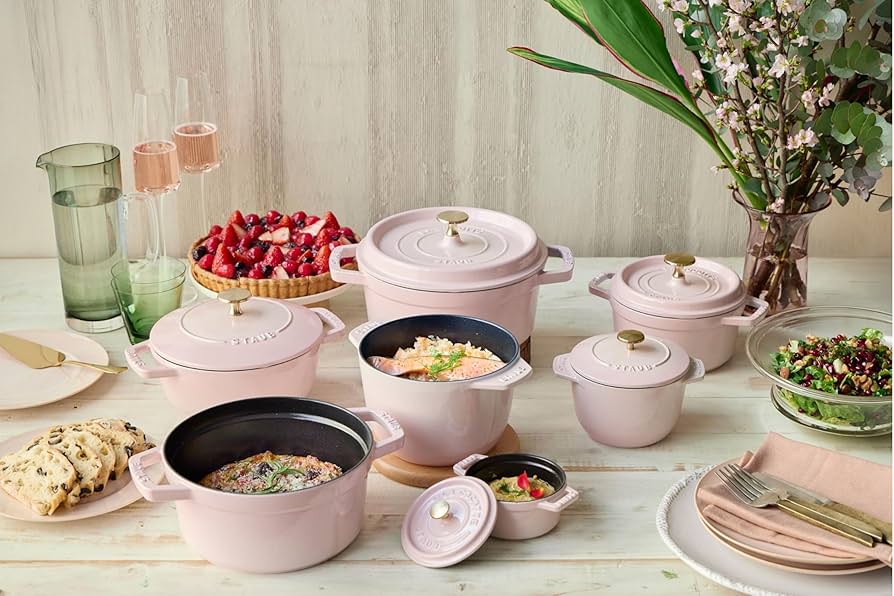 Amazon.com: staub Cocotte Round Sorbet Rose Z1032-758 