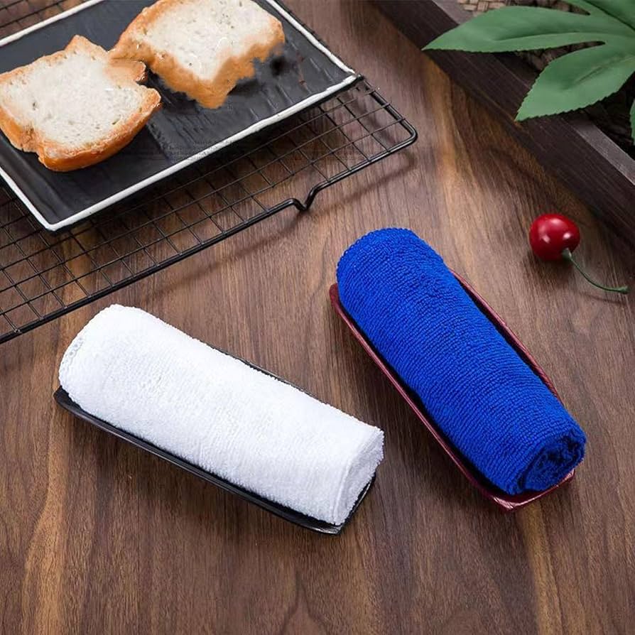 Amazon｜おしぼりトレイ おしぼり置き プラスチック製 木目調 おしぼり