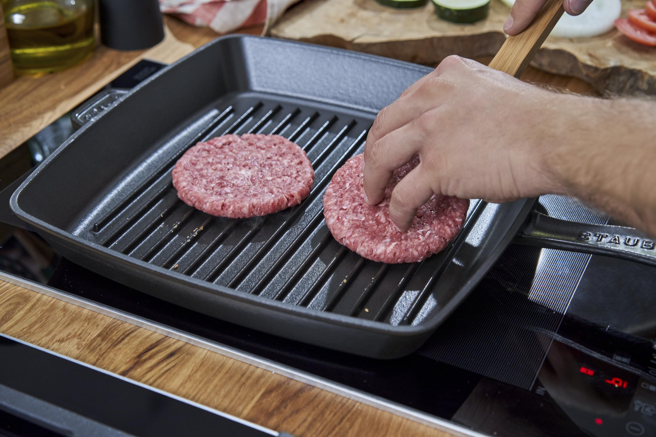 Amazon｜staub ストウブ 「 アメリカングリル 30cm ブラック」 鉄