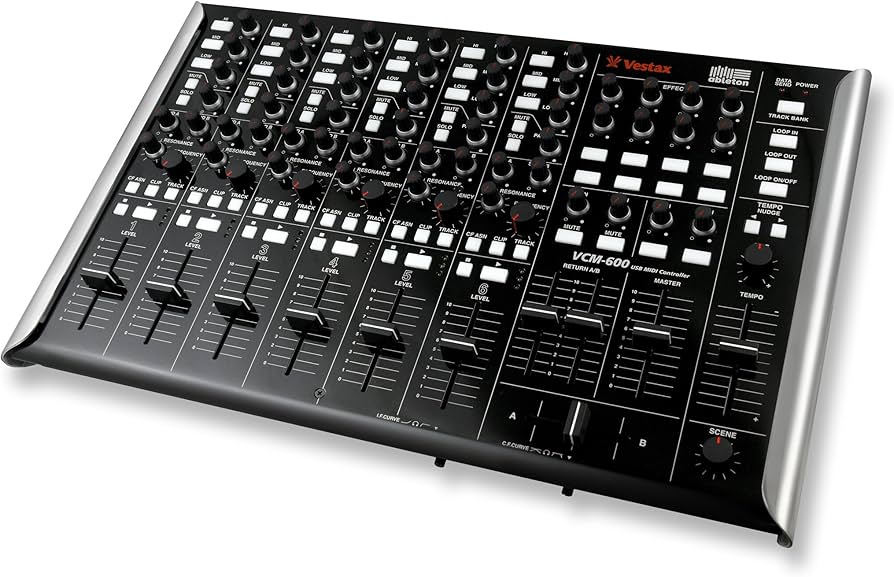 Amazon | Vestax MIDIコントローラー VCM-600 BLACK ブラック 黒