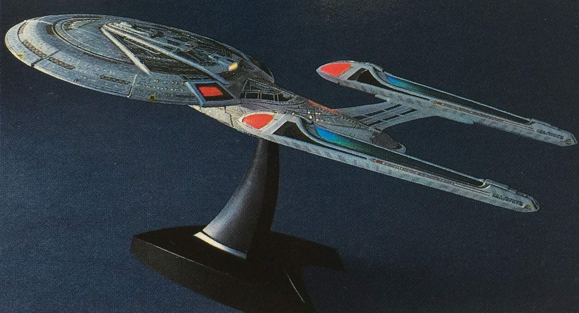Amazon.com: USS Enterprise NCC-1701-E Bandai Model Kit 1/1700