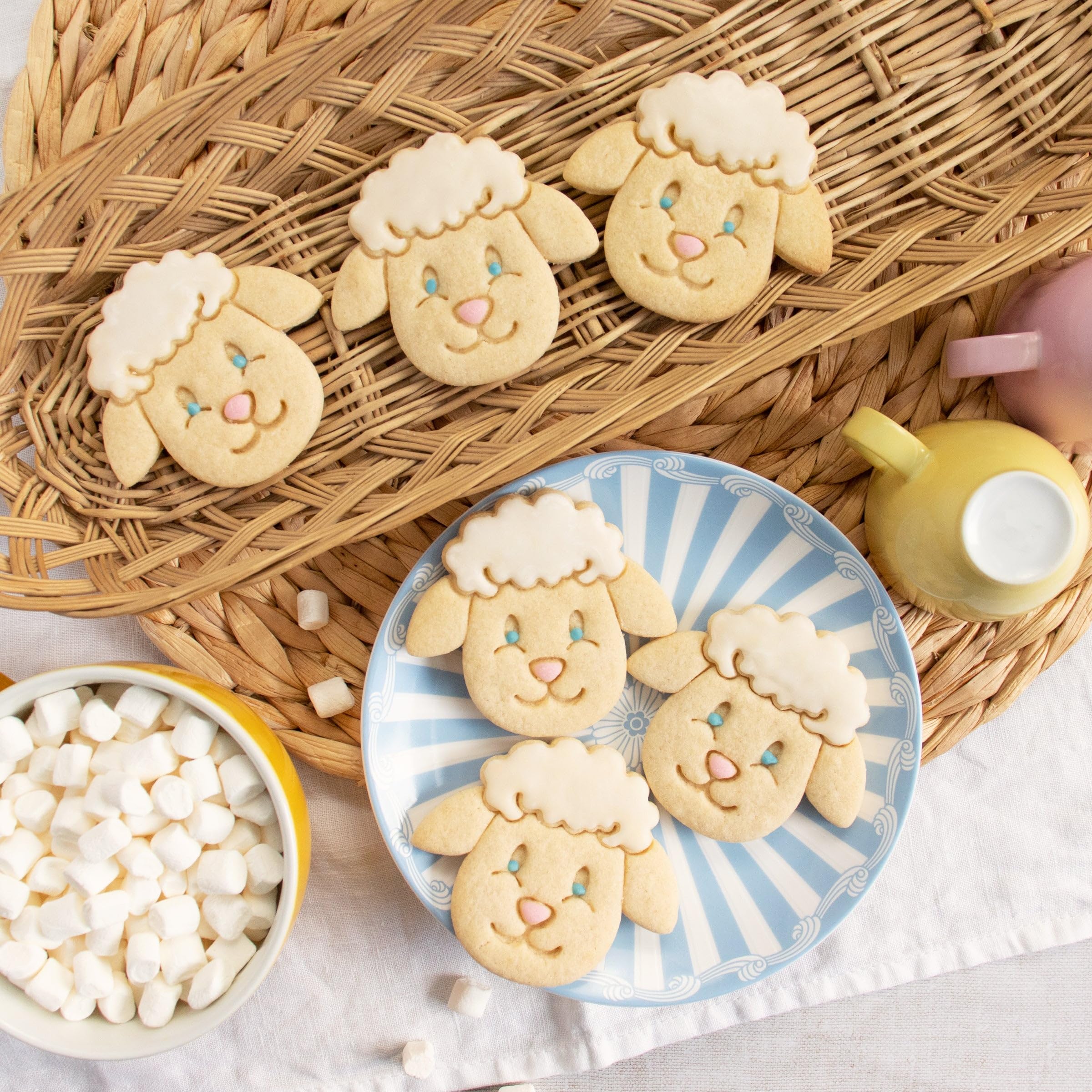 Amazon | BAKERLOGY 羊の顔 クッキー型 | 焼き菓子やクラフトに使える
