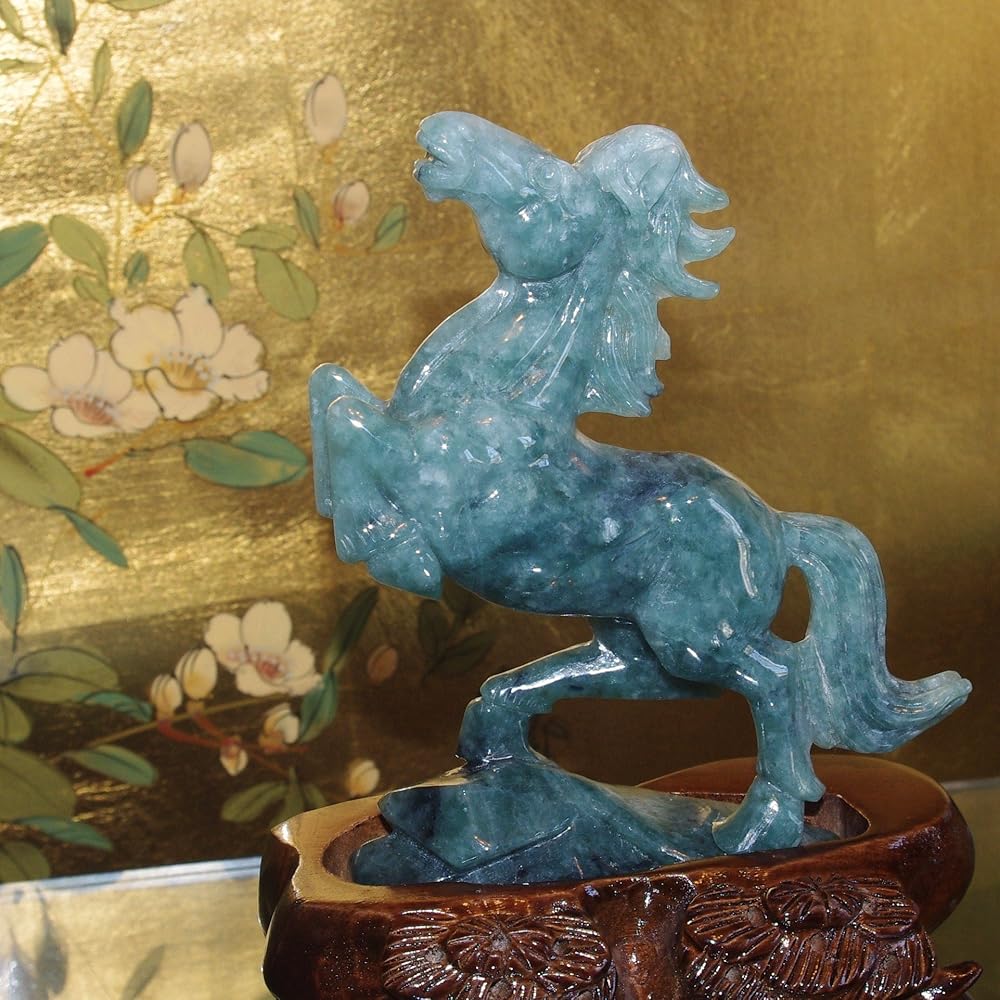 Amazon | theory xyz 翡翠 馬 置物 飾彫り台座付 (セオリーエックス