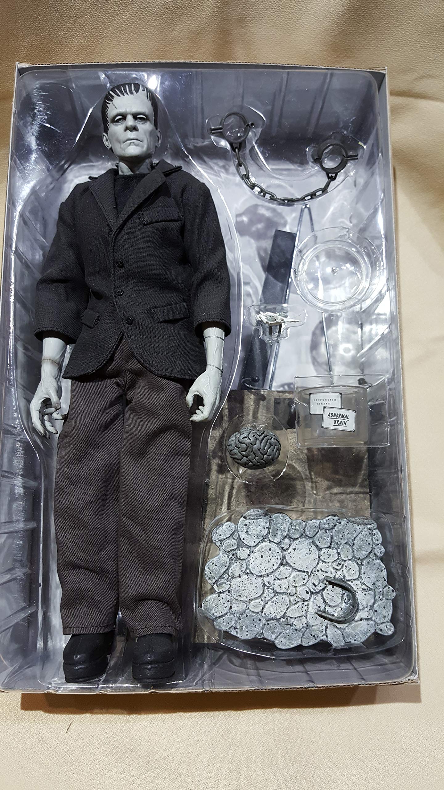 Amazon.co.jp: Boris Karloff as Frankenstein 12