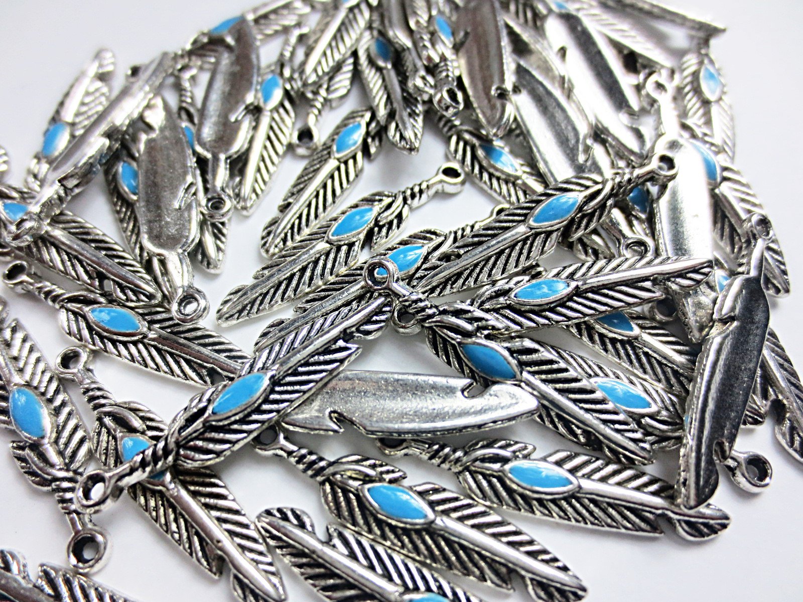 フェザーデザインチャーム໒꒱✨G.