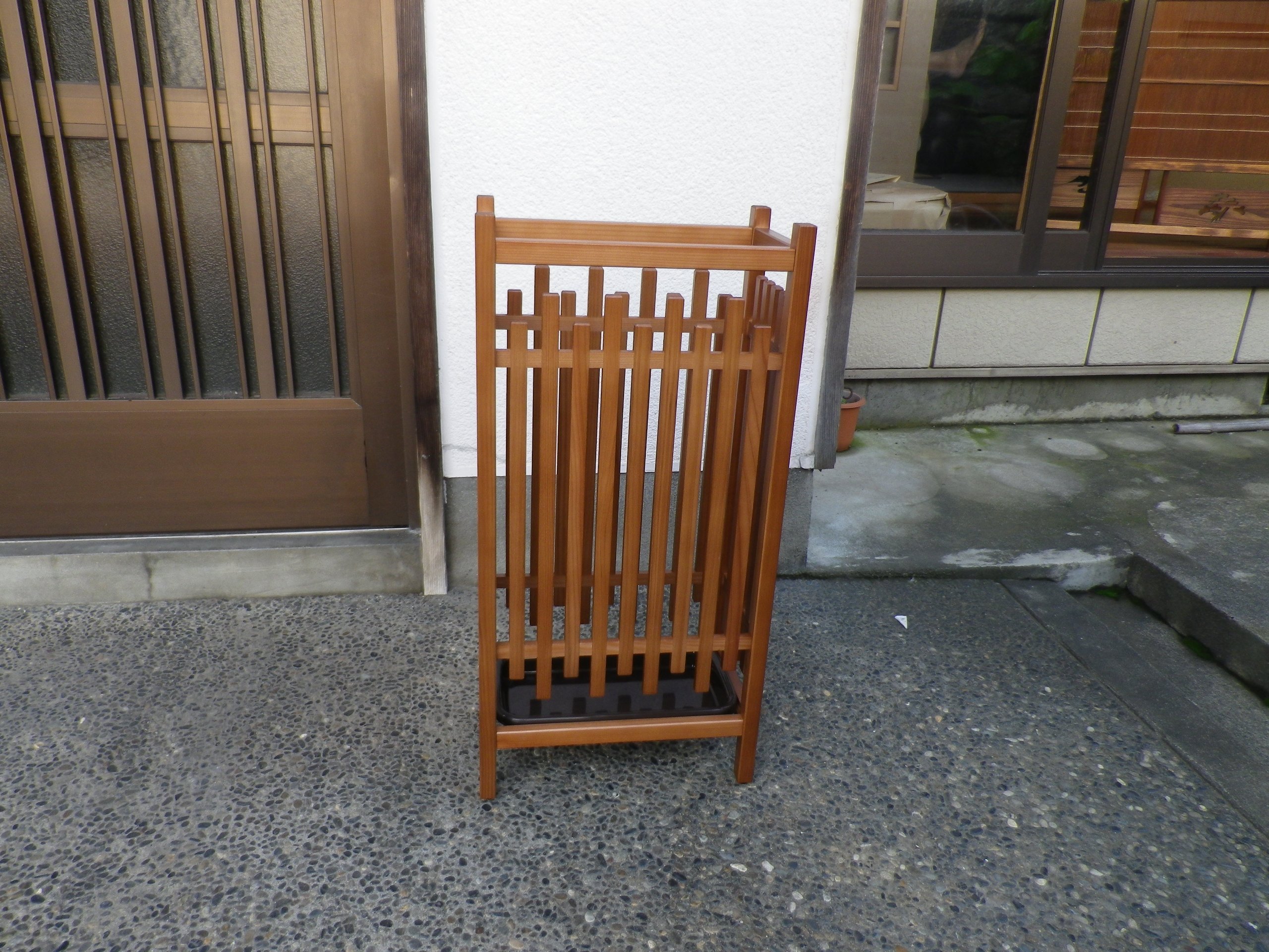 Amazon｜和風木製傘たて｜傘立て オンライン通販