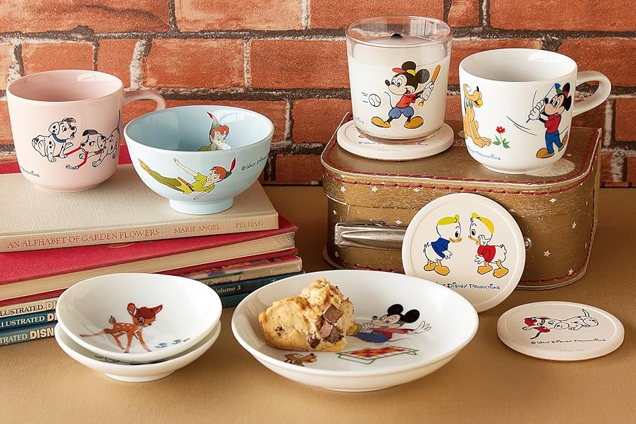 Amazon｜ディズニー 「 ピーター・パン 」 皿 プレート 約17cm 電子