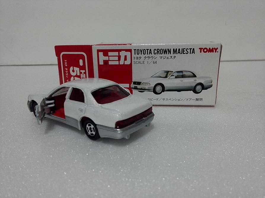Amazon | トミカ No.55 トヨタ クラウン マジェスタ 中国製 長期保管の