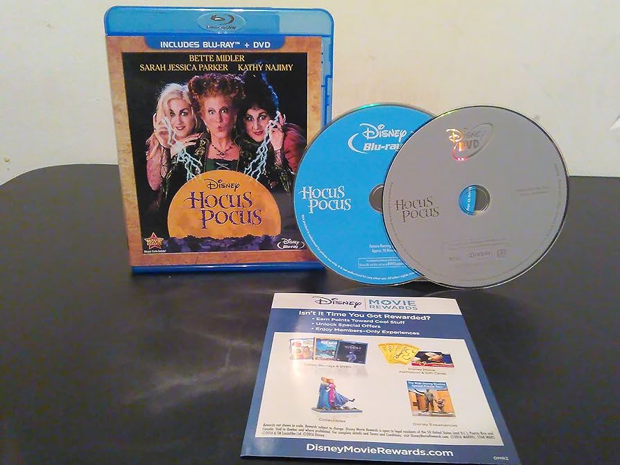 Amazon.com: HOCUS POCUS [Blu-ray] : Bette Midler, Thora Birch