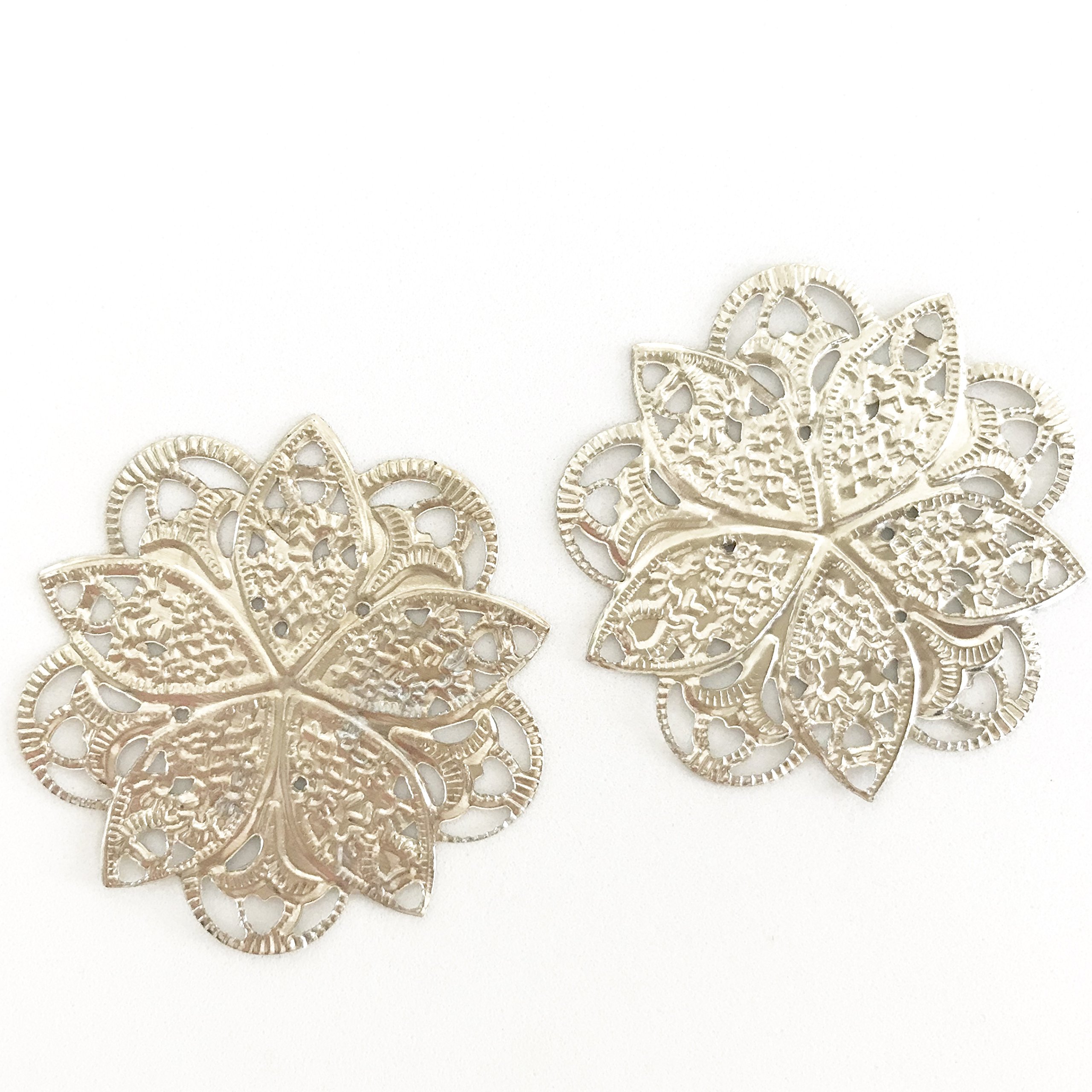 Amazon | 【ハンドメイド素材店チャチャ】シルバー 花 透かし パーツ