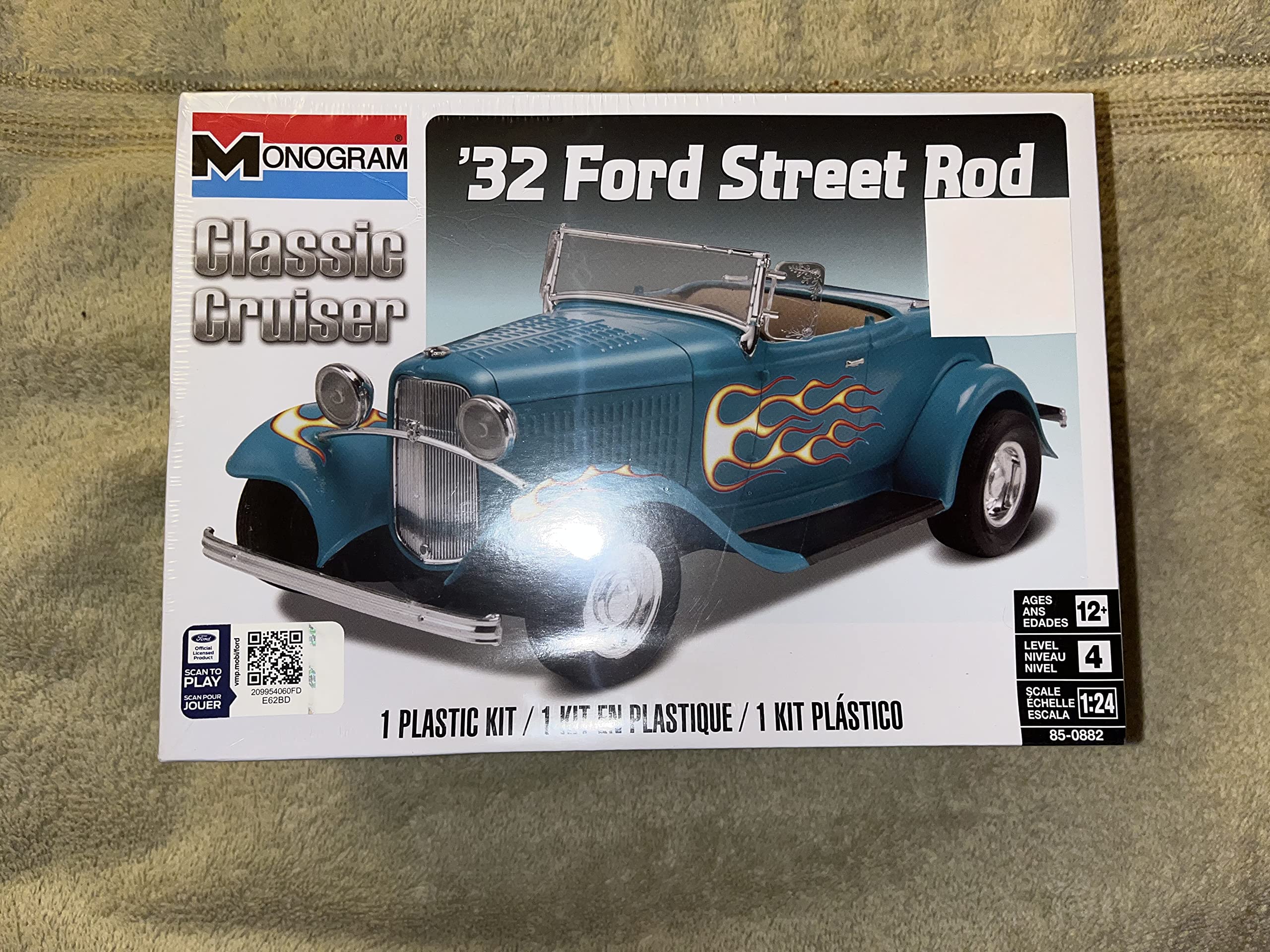 Amazon.com: Revell 1:25 32 Ford Street Rod : Arts, Crafts & Sewing