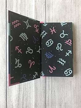 Amazon.com: A Book Lover's Guide to the Zodiac: 9781035001804