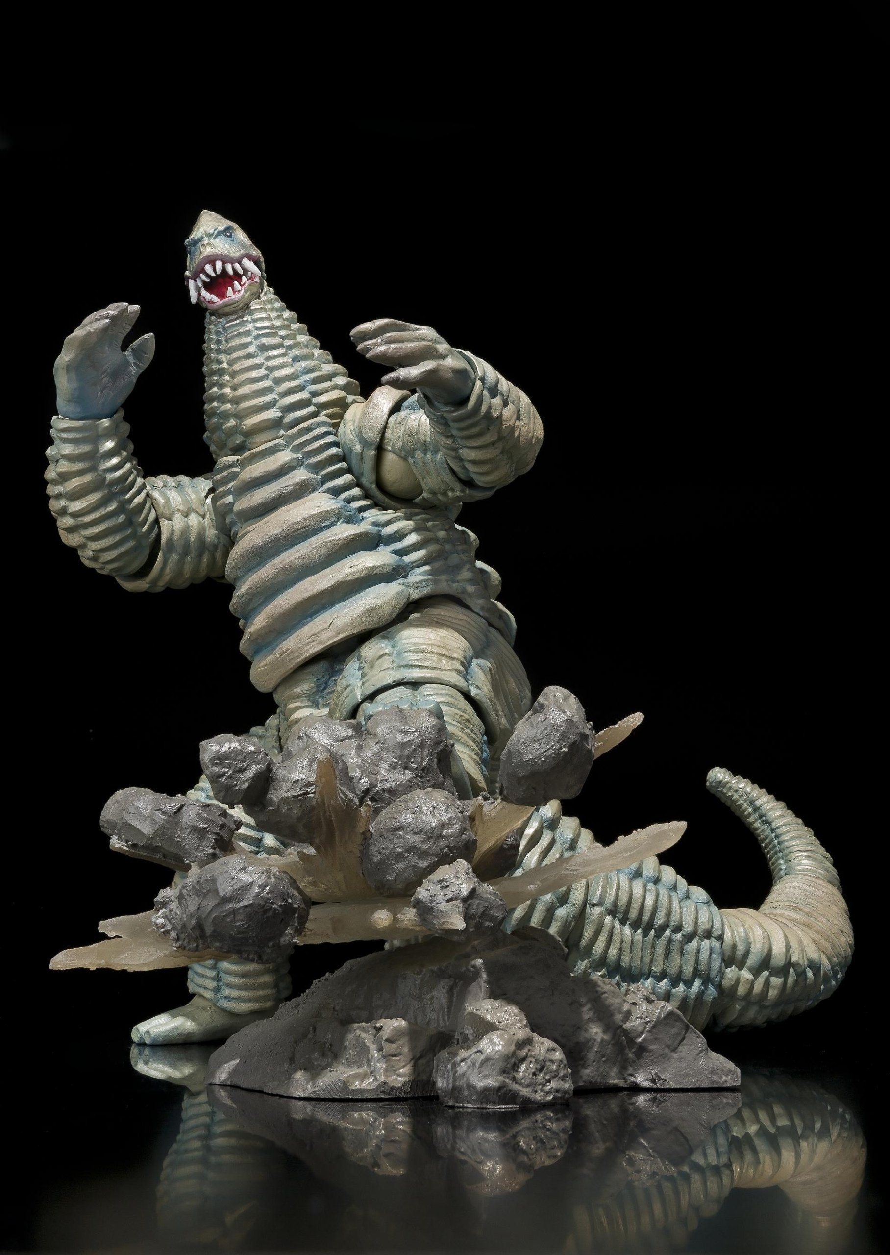 Amazon.co.jp: TAMASHII NATIONS ULTRA-ACT レッドキング : ホビー