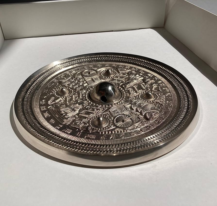 Amazon｜後漢時代 三角縁神人車馬画像鏡復元6.7寸 神鏡 白銅鏡 青銅器