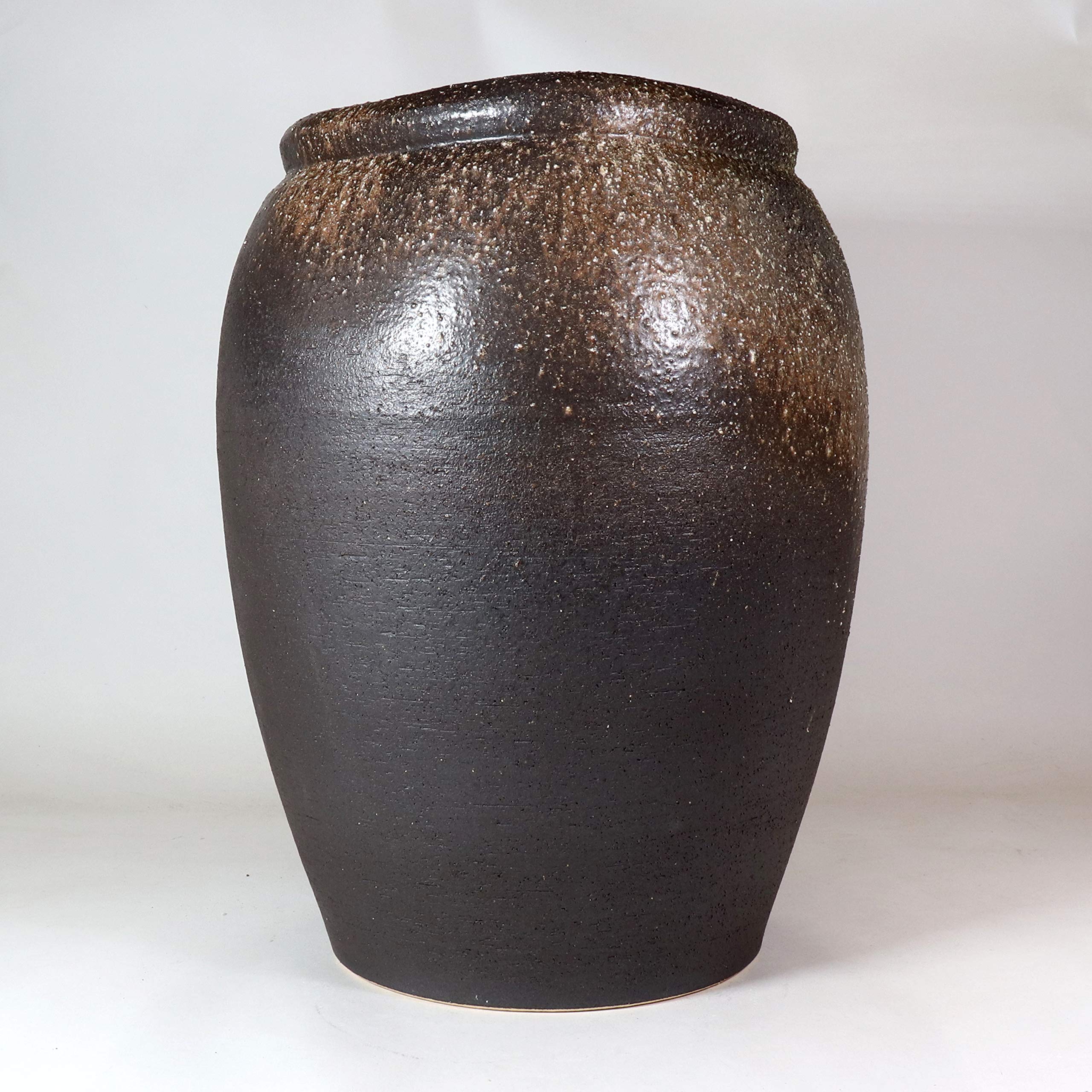 Amazon｜灰窯変壷型変形傘立（信楽焼） [34 x 33 x 44cm 9100g] 【傘