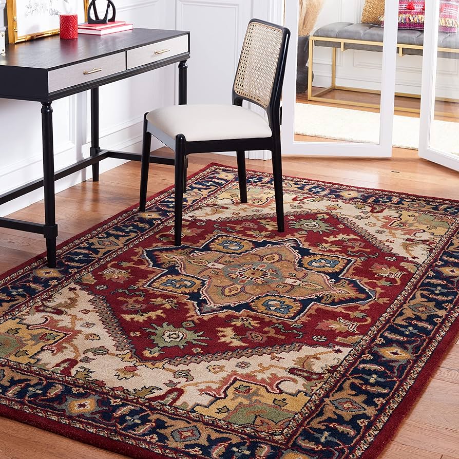 Amazon.com: SAFAVIEH Area Rug 3x5 - Heritage Collection - Red