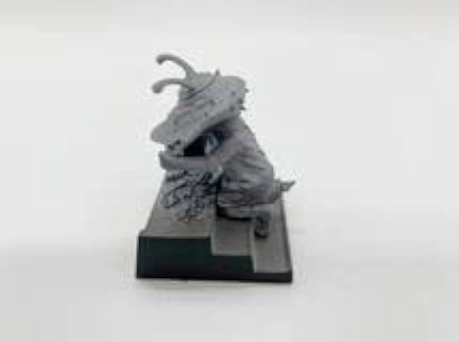 Amazon.co.jp: シークレットウルトラ超獣名鑑「カネゴンの繭」モノクロ