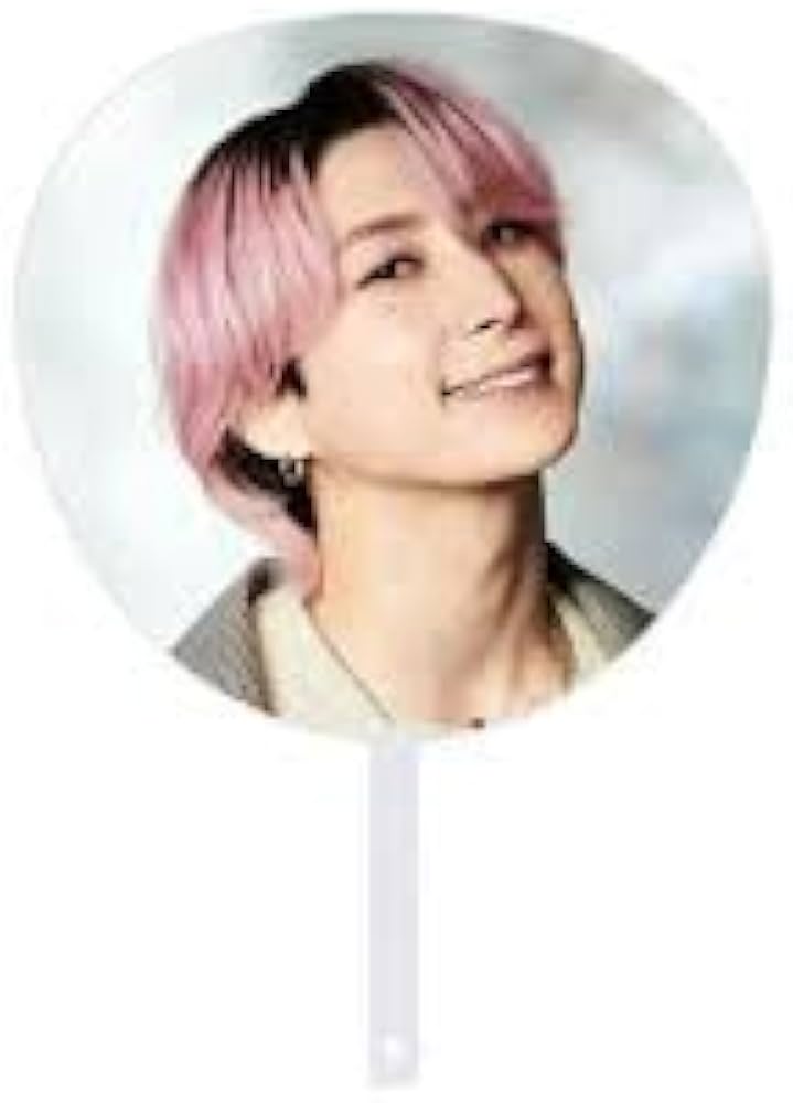 Amazon.co.jp: Snow Man 【 ジャンボうちわ （ 佐久間大介 ） 】 Dome