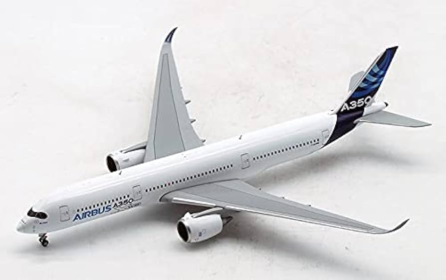 Amazon.com: JC Wings Airbus A350-900 F-WXWB 1/400 diecast Plane