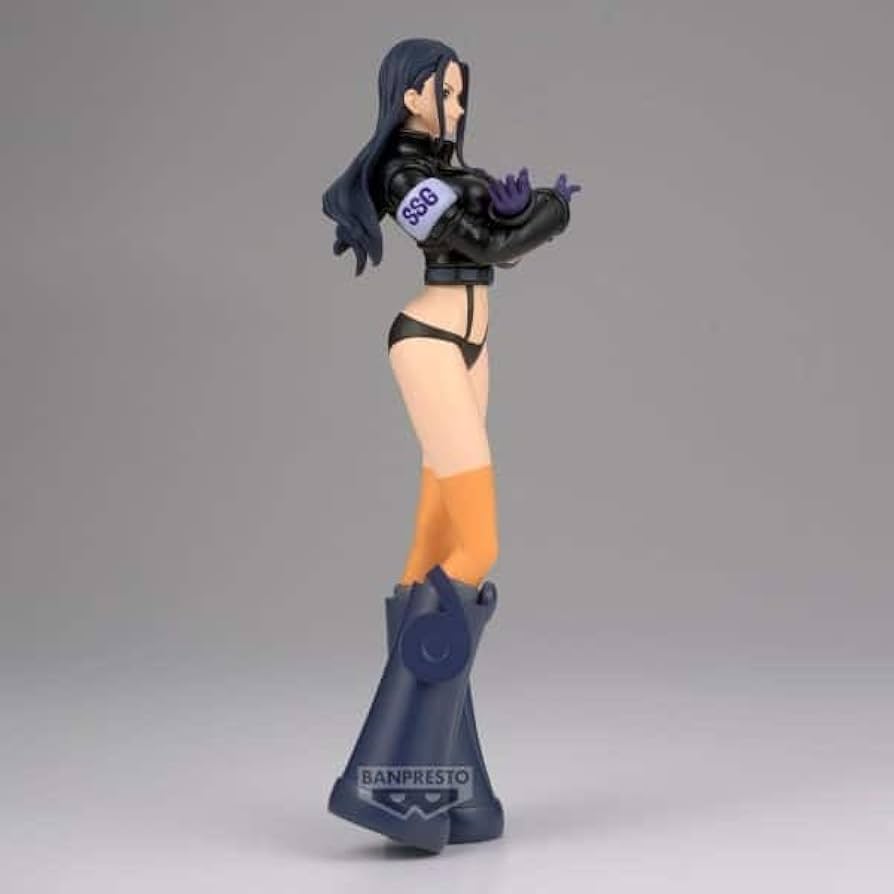 Amazon.com: Banpresto - One Piece - Nico Robin (Egghead Style