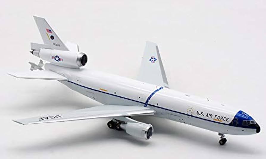 Amazon | Inflight 1/200 完成品 アメリカ空軍 U.S. AIR FORCE