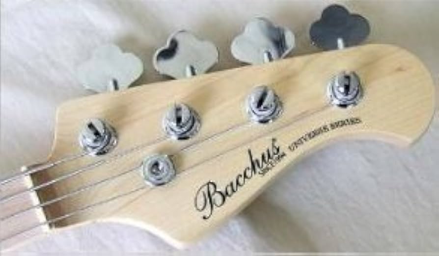 Amazon | ワンランク上のエントリー・モデル！バッカスのジャズベース