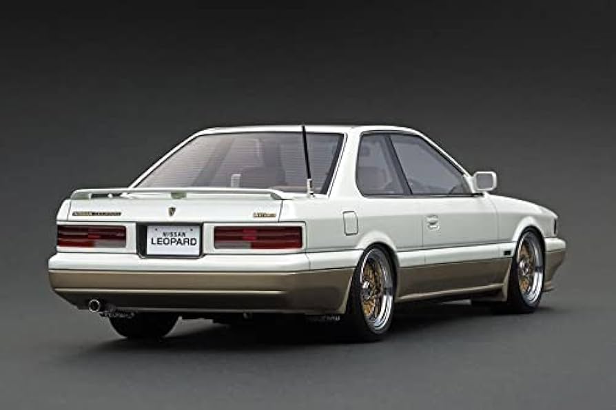 Amazon | IG 1/18 ignition model 1561 ニッサン レパード F31