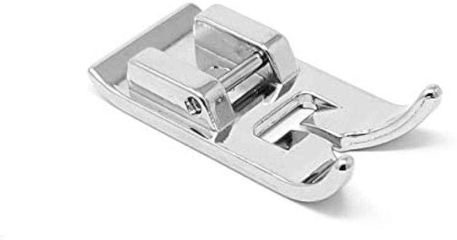 Amazon.com: Sharp Sewing Snap On Zig Zag Presser Foot #5011-4 for