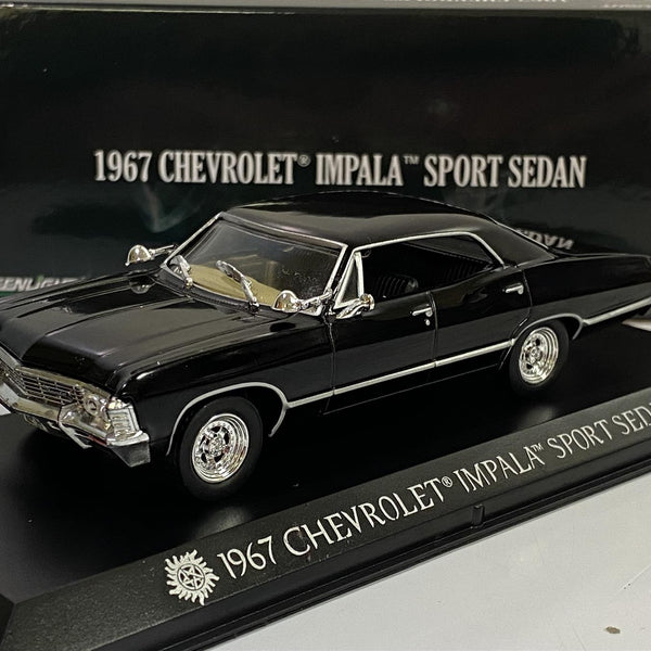 Supernatural Theme 1967 Chevrolet Impala Sport Sedan 1:43