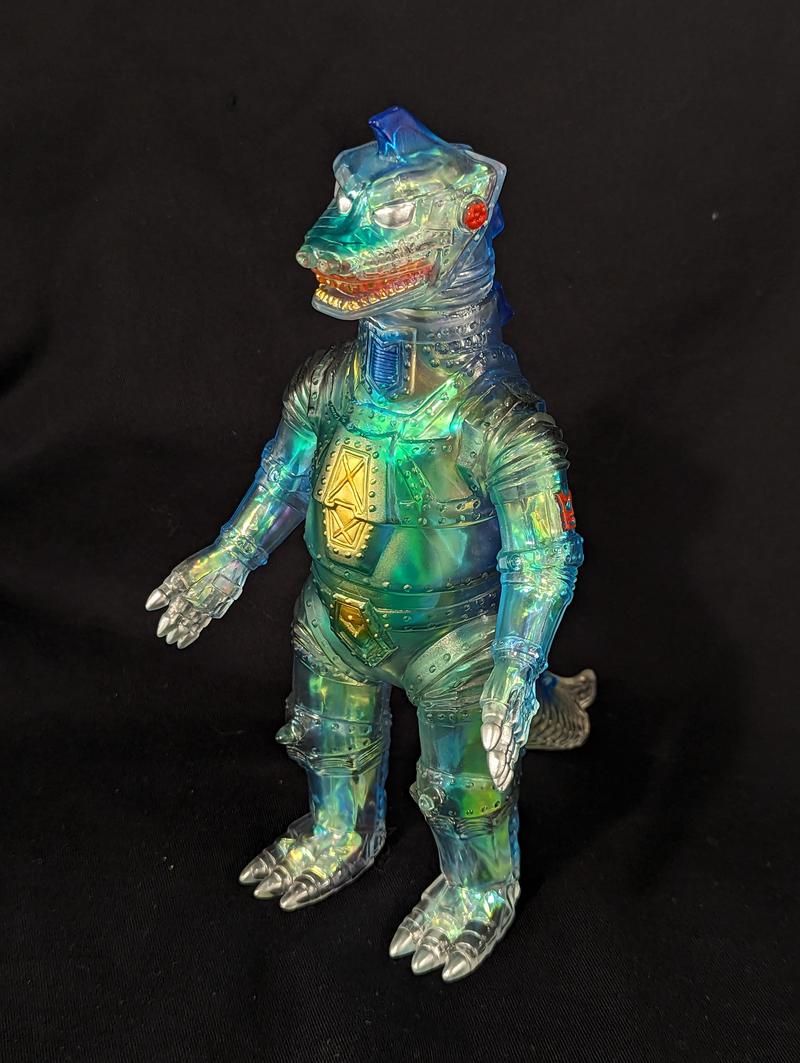 ブルマァク 復刻版 メカゴジラ ゴールドのソフビ