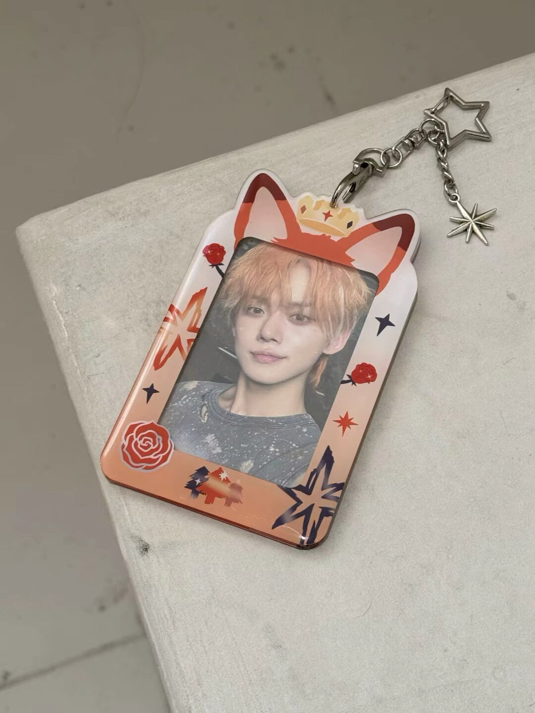 TOMORROW FOX ACRYLIC PHOTOCARD HOLDER – Mandu Deco