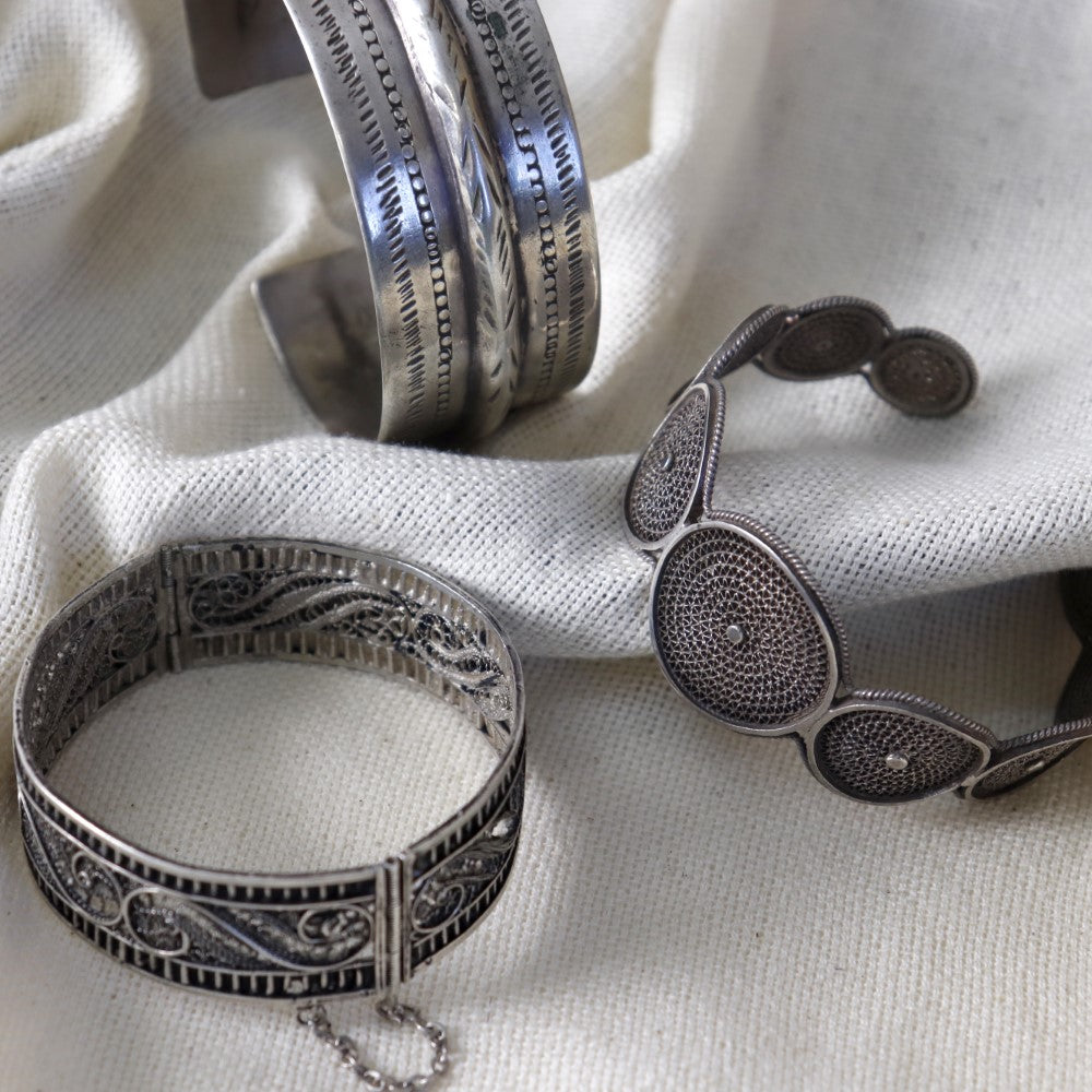 透かし模様シルバーバングル（古）【実店舗在庫品】 | マンゴロベ