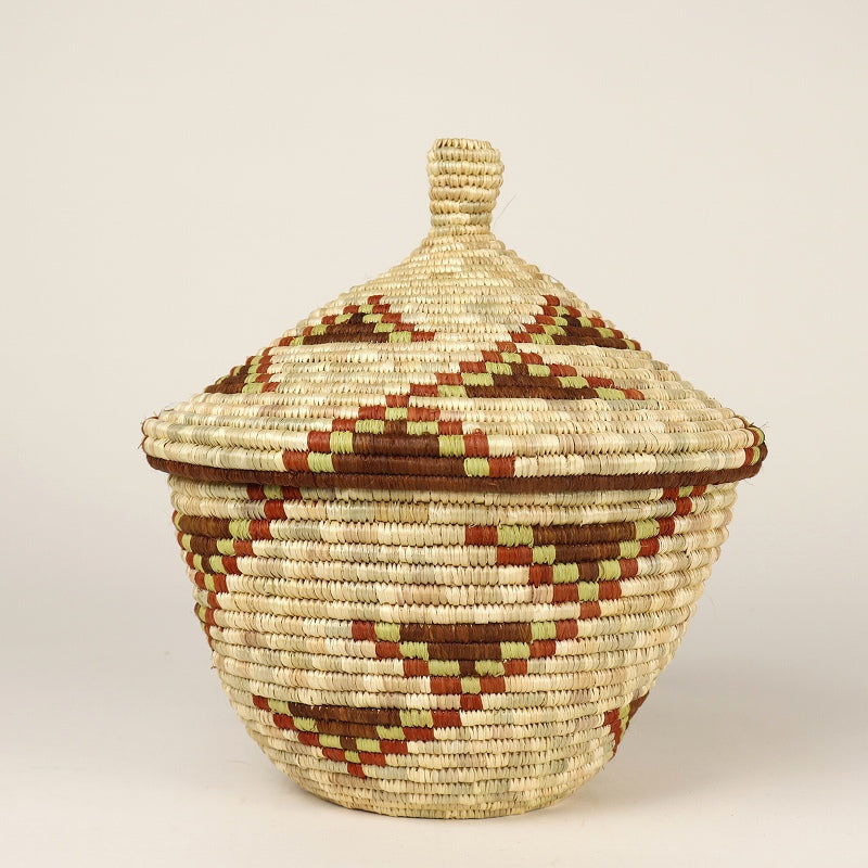 ウガンダのバスケット | マンゴロベ