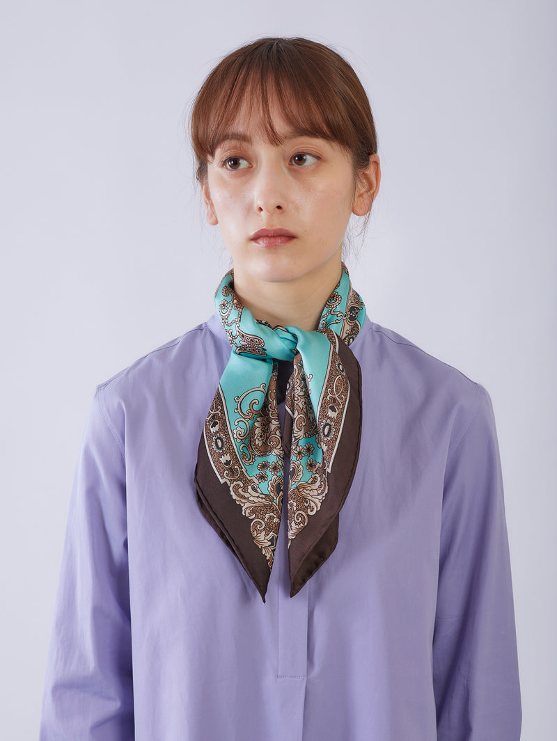 シルクスカーフ65＞ゴシック – manipuri