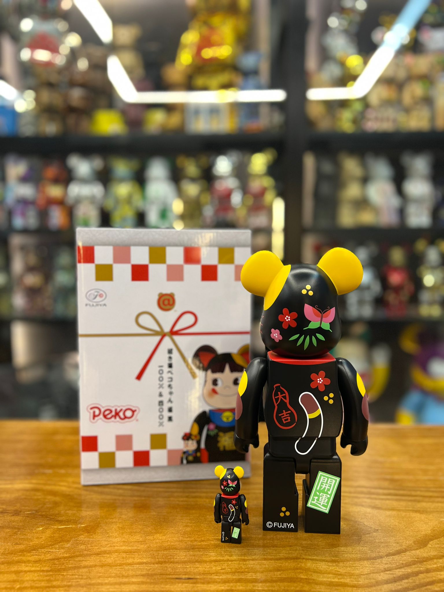 BE@RBRICK 招き猫 ペコちゃん 福 黒 ブラック 100% 2024 & 400% 未開封