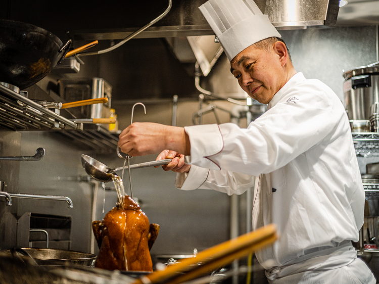 試さずにはいられない！ 「ヤザワミート」と【龍天門】出身のシェフが