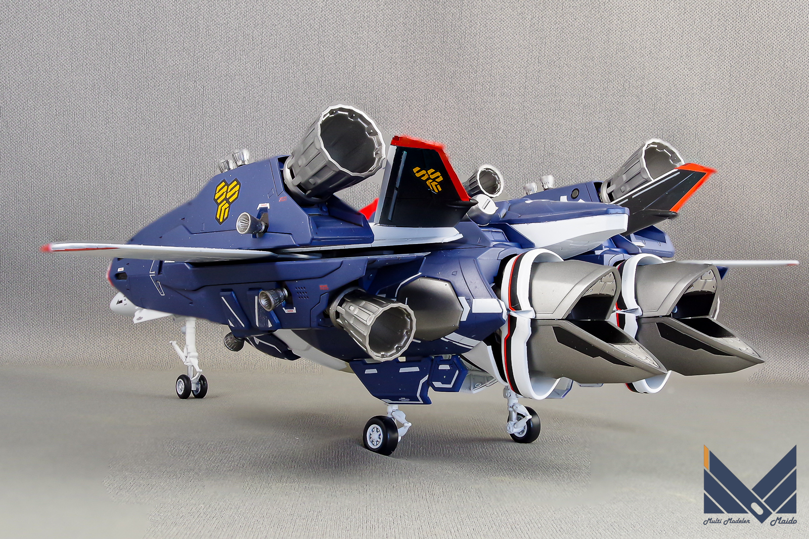 ハセガワ 1/72 VF-25F スーパーメサイア マクロスF 完成品 HASEGAWA