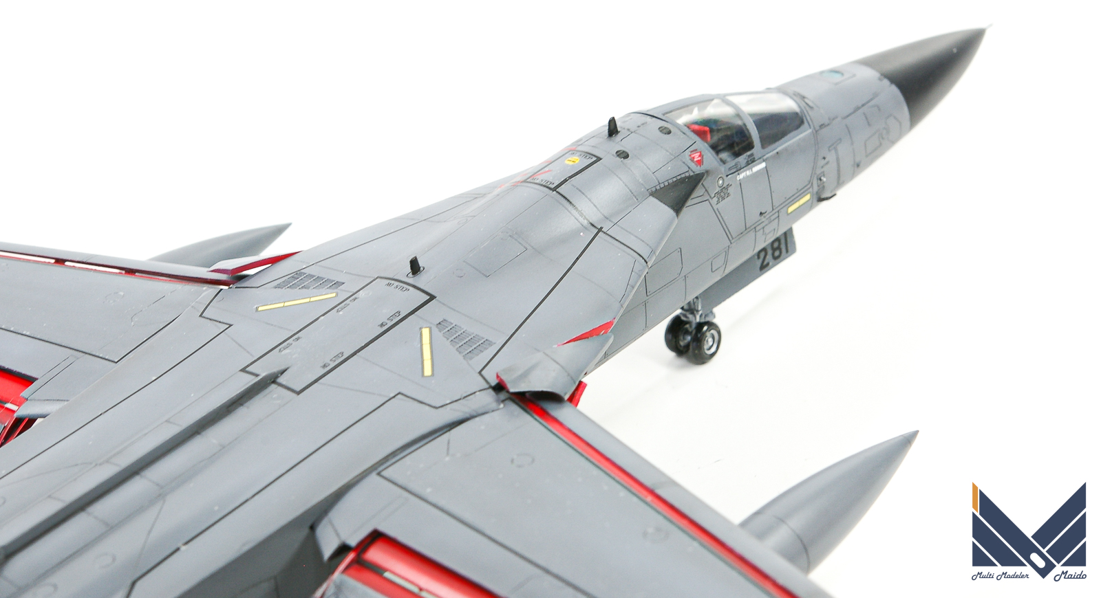 ハセガワ 1/72 F-111G オーストラリア空軍 完成品 HASEGAWA | 模型工房M