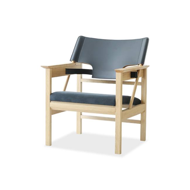 07 リビングアームチェア | PERSONAL CHAIRS | TAKUMI ONLINE SHOP