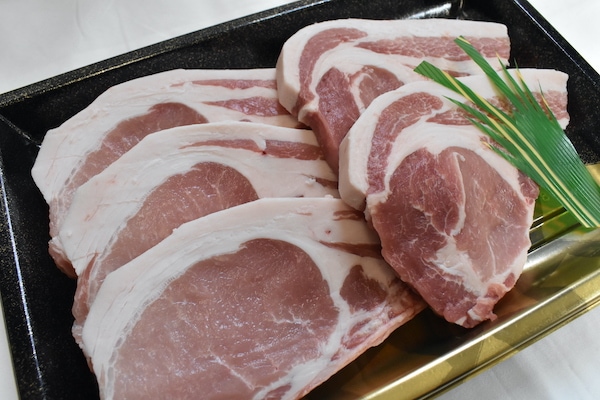 肉のカジ】美明豚 ロースとんかつソテー用 700g（140g×5枚