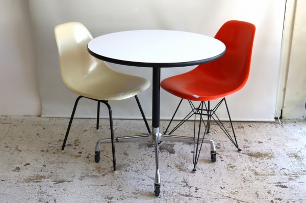 Herman Miller Round Table ハーマンミラー社製ラウンドテーブル