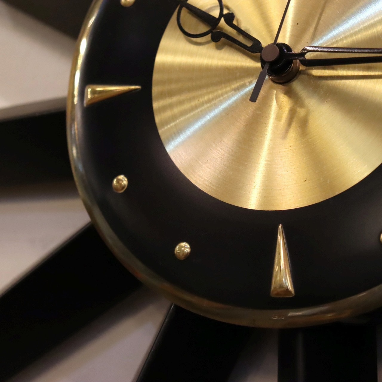 ウェルビー社製スターバーストウォールクロック | 時計 | パーム