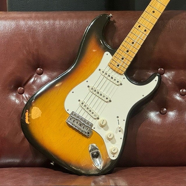 Fender (ストラトキャスタータイプ × FENDER USA × サンバースト)の