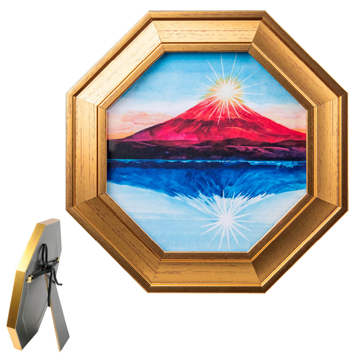 縁起が良いと言われる富士山の絵を飾って大開運！