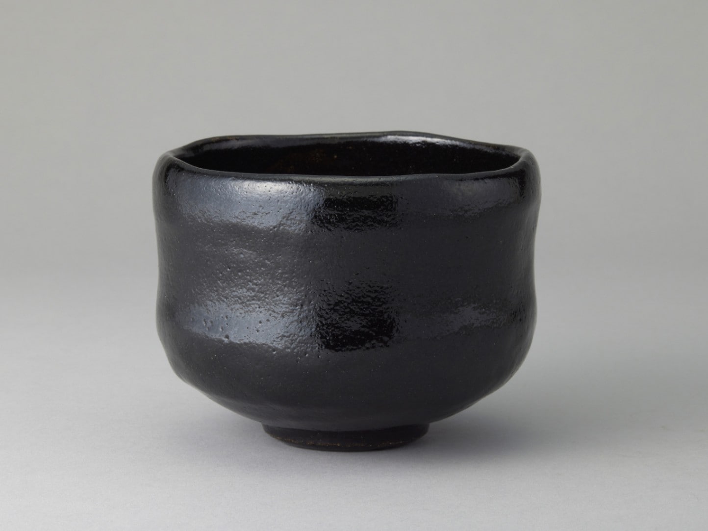 黒楽茶碗 | 茶道具,点前道具 | 淡交社 茶道具と茶席のきものオンライン